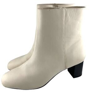 Loft Ankle Cream Faux Leather Zip Up Boot Size 7M NWOT